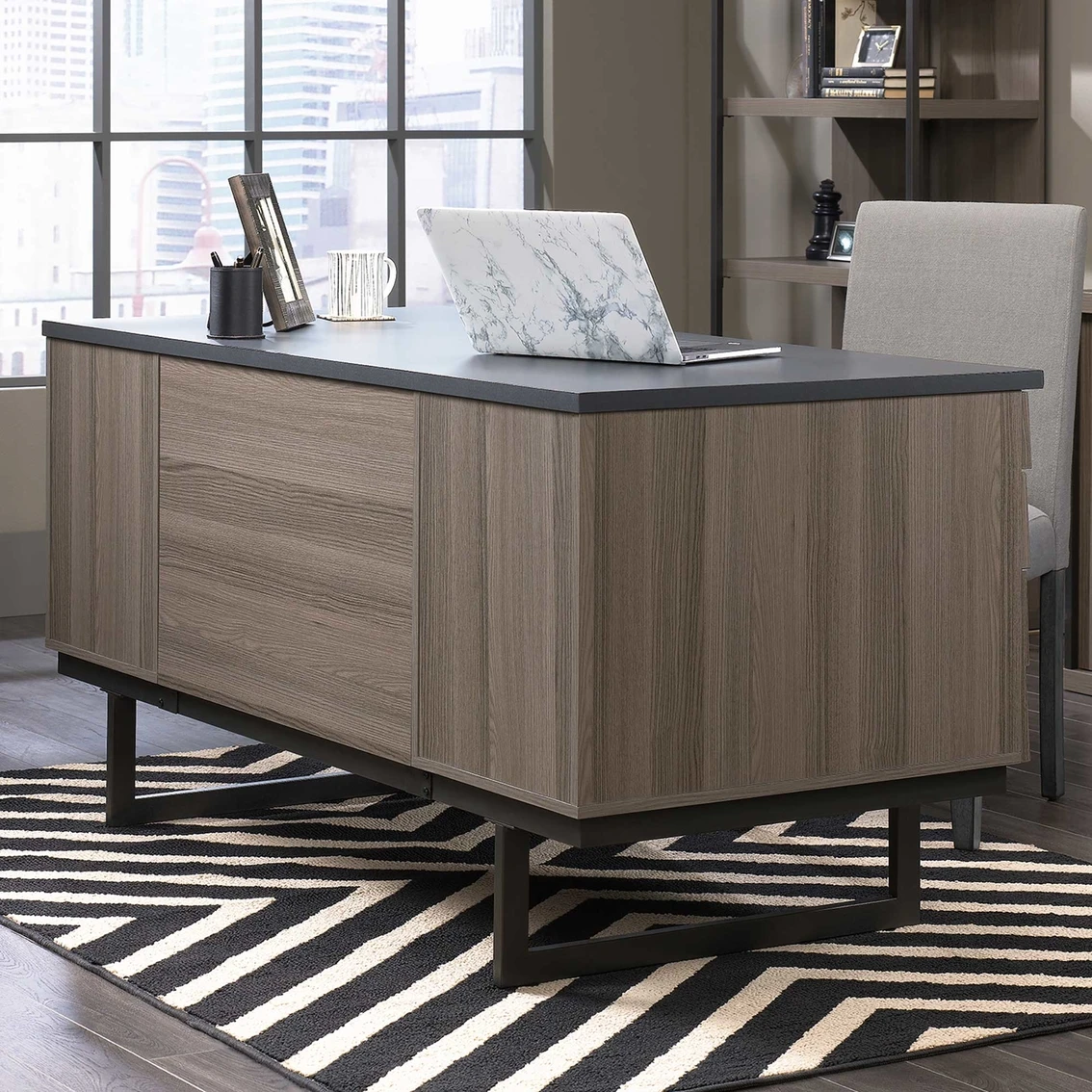 Budget ⭐ Sauder International Lux Executive Desk ???? 3 Budget ⭐ Sauder International Lux Executive Desk ???? - Image 3